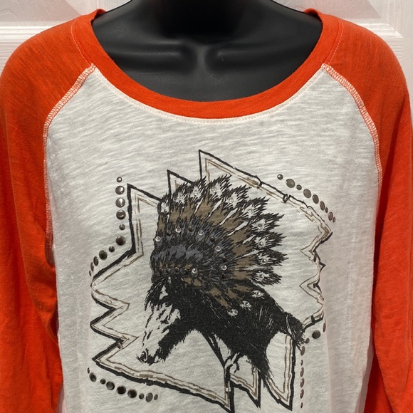 Ariat Studded Horse Graphic Raglan Tee - Picture 4 of 11